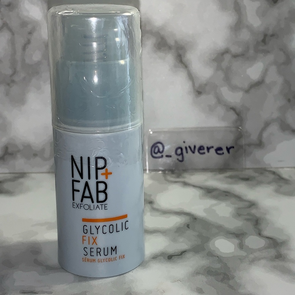 New Sealed Glycolic Fix Serum Nip + Fab 1oz